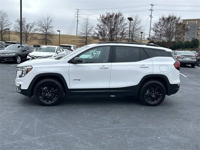 2022 GMC Terrain AT4