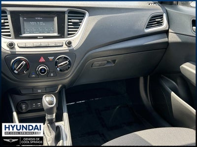 2022 Hyundai Accent SE