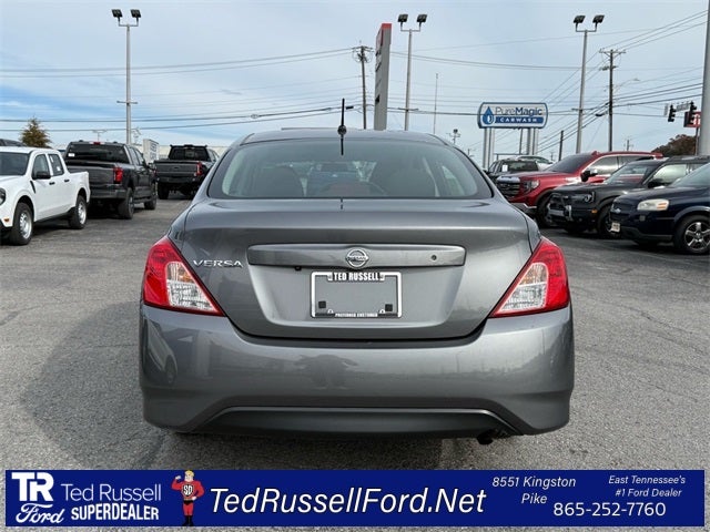 2019 Nissan Versa 1.6 S