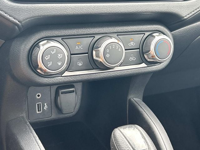 2024 Nissan Versa 1.6 S