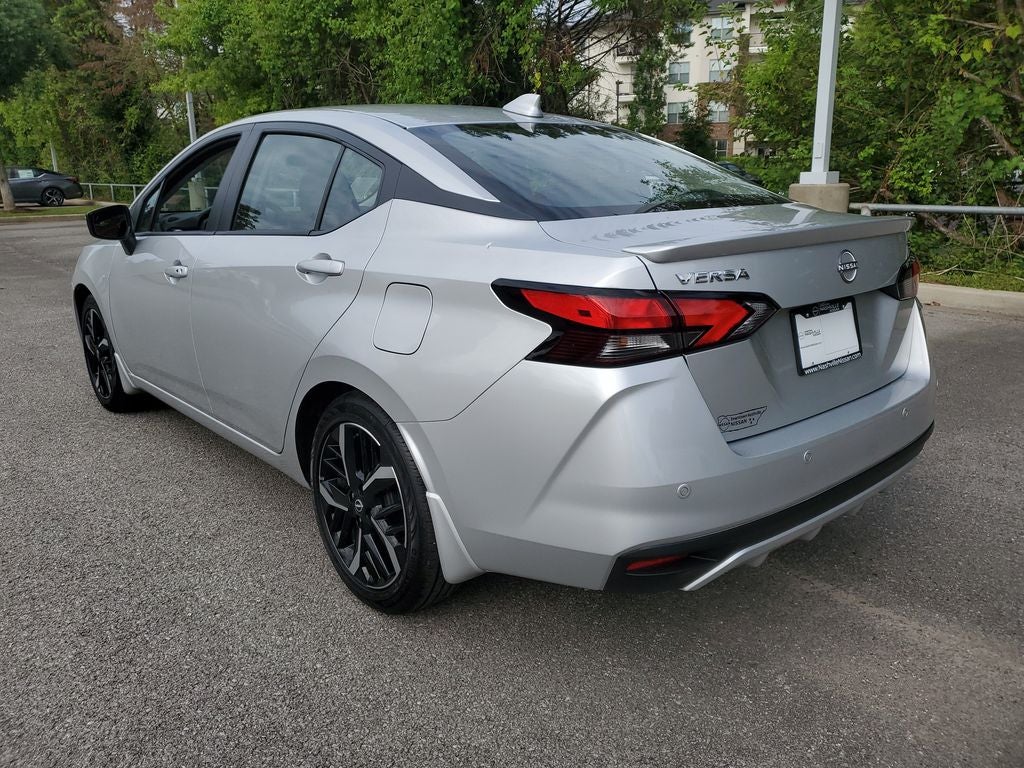 2025 Nissan Versa 1.6 SR