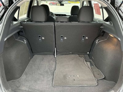 2025 Nissan Kicks Play S