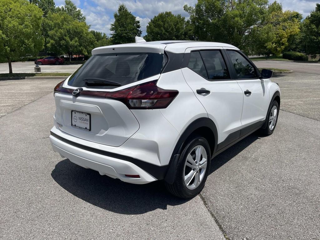 2025 Nissan Kicks Play S