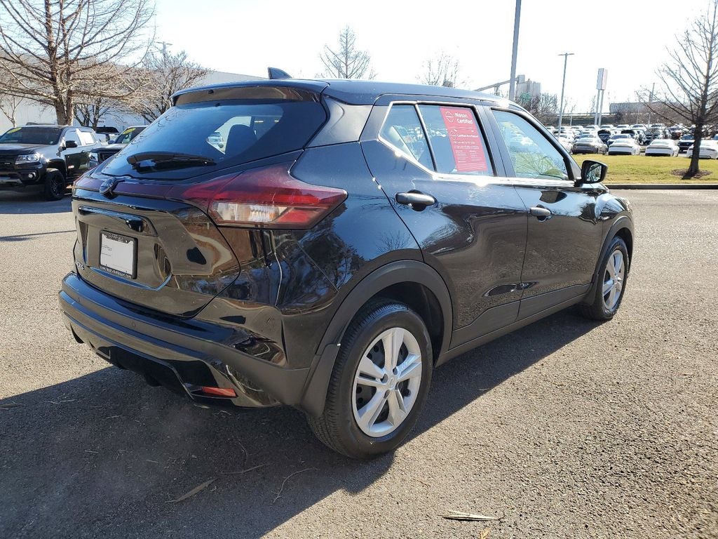 2025 Nissan Kicks Play S