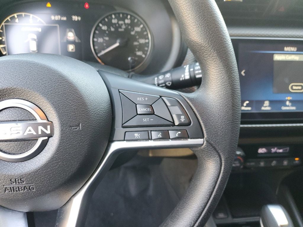 2022 Nissan Kicks SV