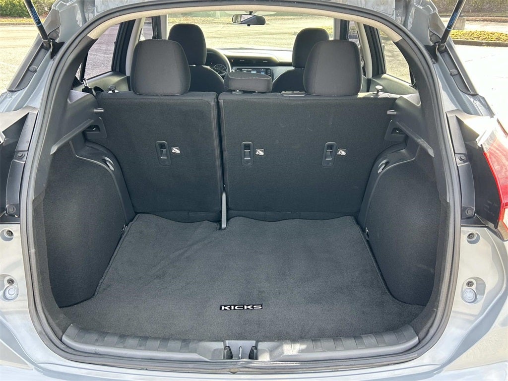 2021 Nissan Kicks SV