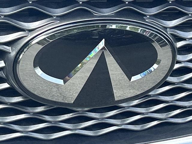 2025 INFINITI QX50 PURE