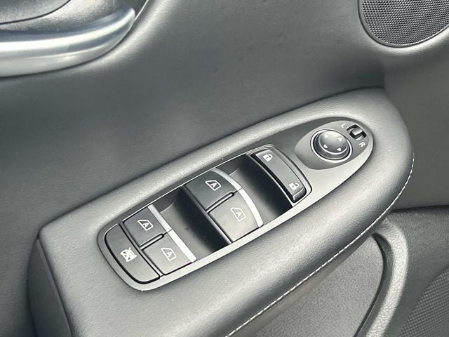 2025 INFINITI QX50 PURE