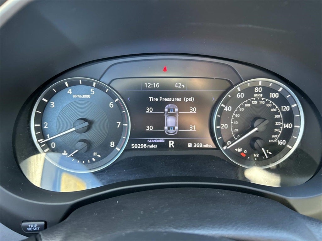 2023 INFINITI QX50 LUXE