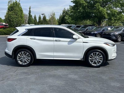 2023 INFINITI QX50 LUXE