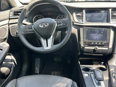 2025 INFINITI QX50 LUXE