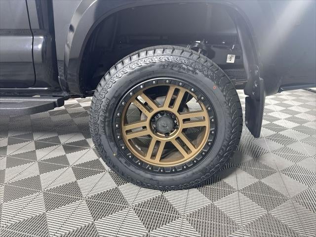 2022 Toyota Tacoma TRD Sport V6
