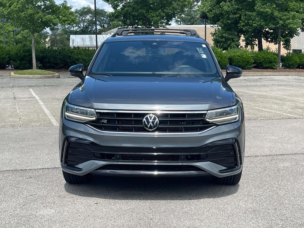 2023 Volkswagen Tiguan SE R-Line Black