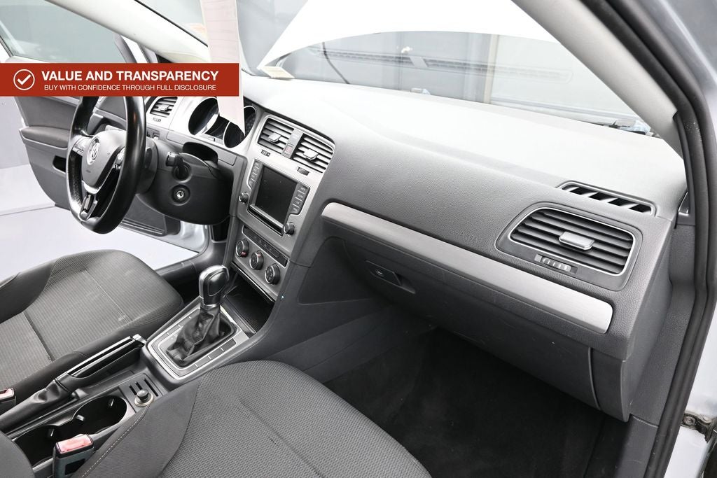 2016 Volkswagen Golf SportWagen S