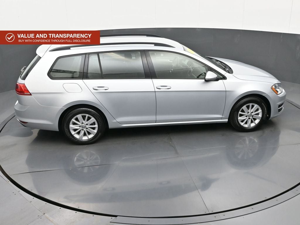2016 Volkswagen Golf SportWagen S