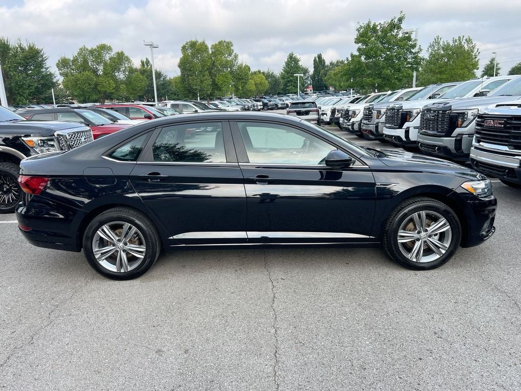 2019 Volkswagen Jetta R-Line