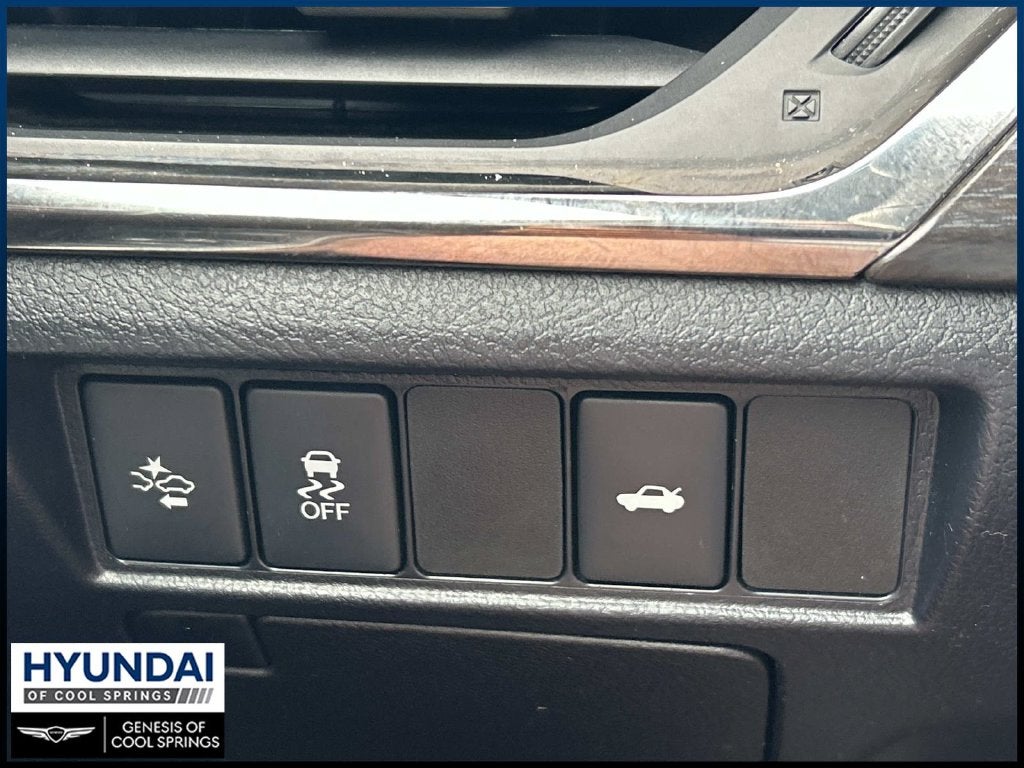 2018 Toyota Avalon XLE
