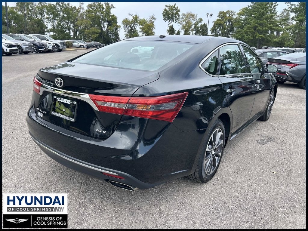 2018 Toyota Avalon XLE
