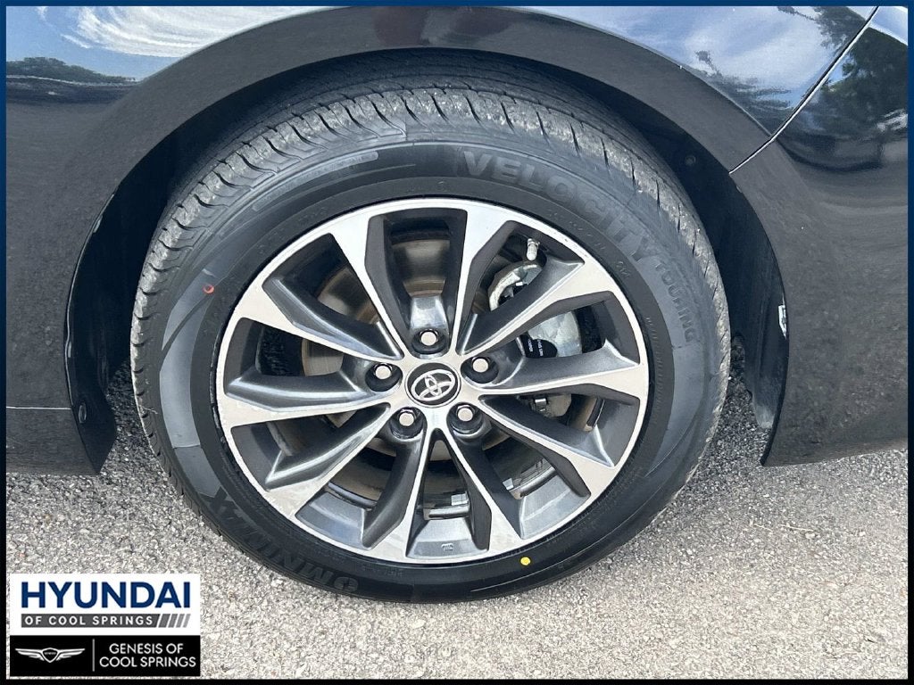 2018 Toyota Avalon XLE