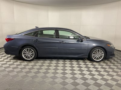 2020 Toyota Avalon Hybrid Limited