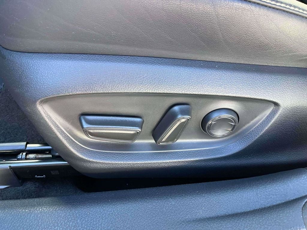 2021 Toyota Avalon XSE