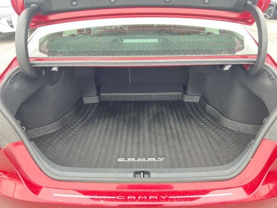 2020 Toyota Camry Hybrid Hybrid XLE