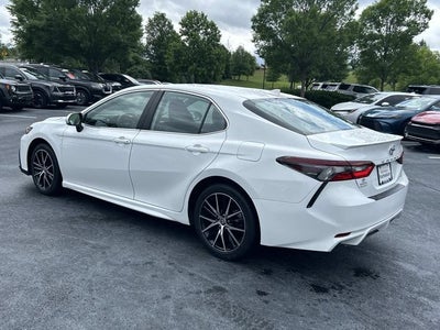 2024 Toyota Camry SE
