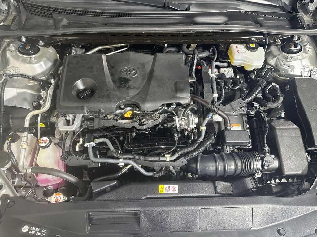 2021 Toyota Camry Hybrid SE
