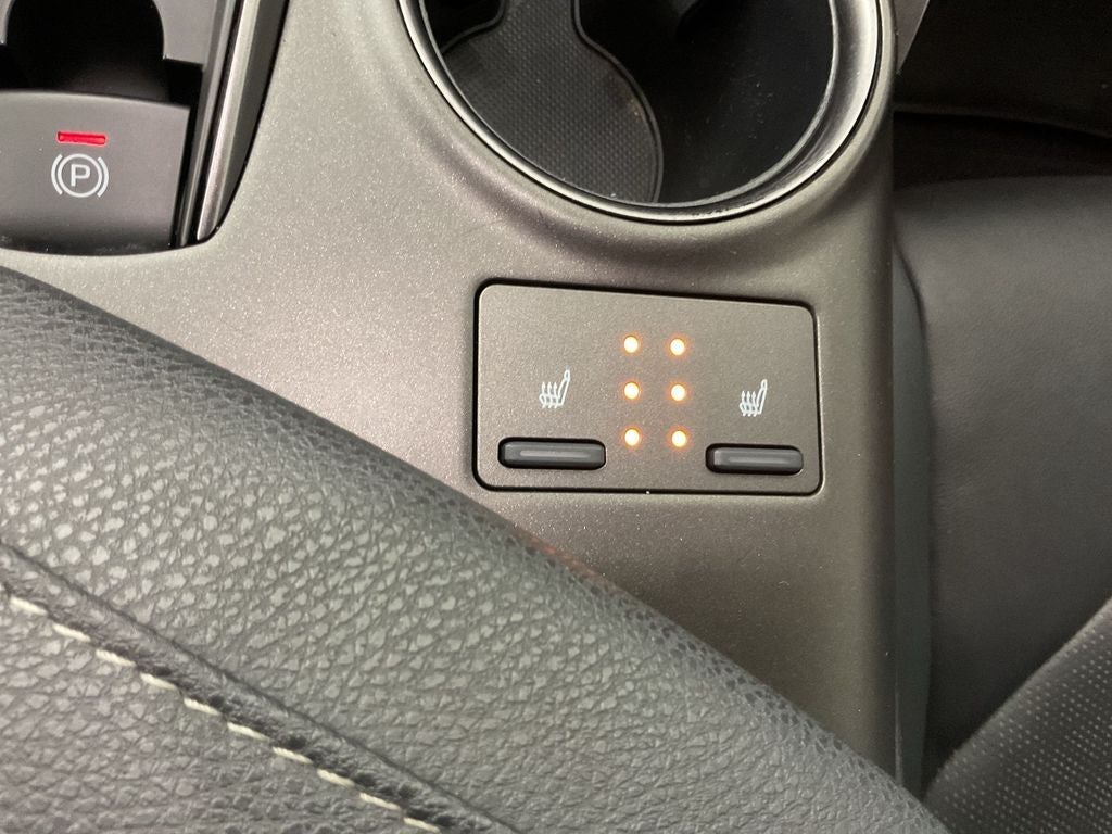 2024 Toyota Camry Hybrid XSE