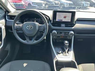 2025 Toyota RAV4 Hybrid LE