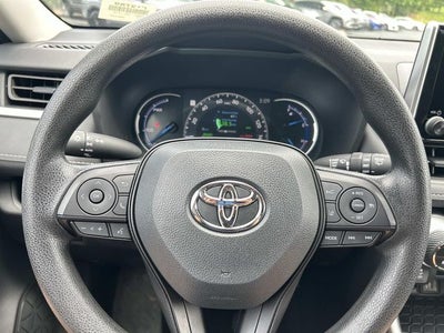 2025 Toyota RAV4 Hybrid XLE