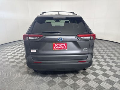 2022 Toyota RAV4 Hybrid XLE