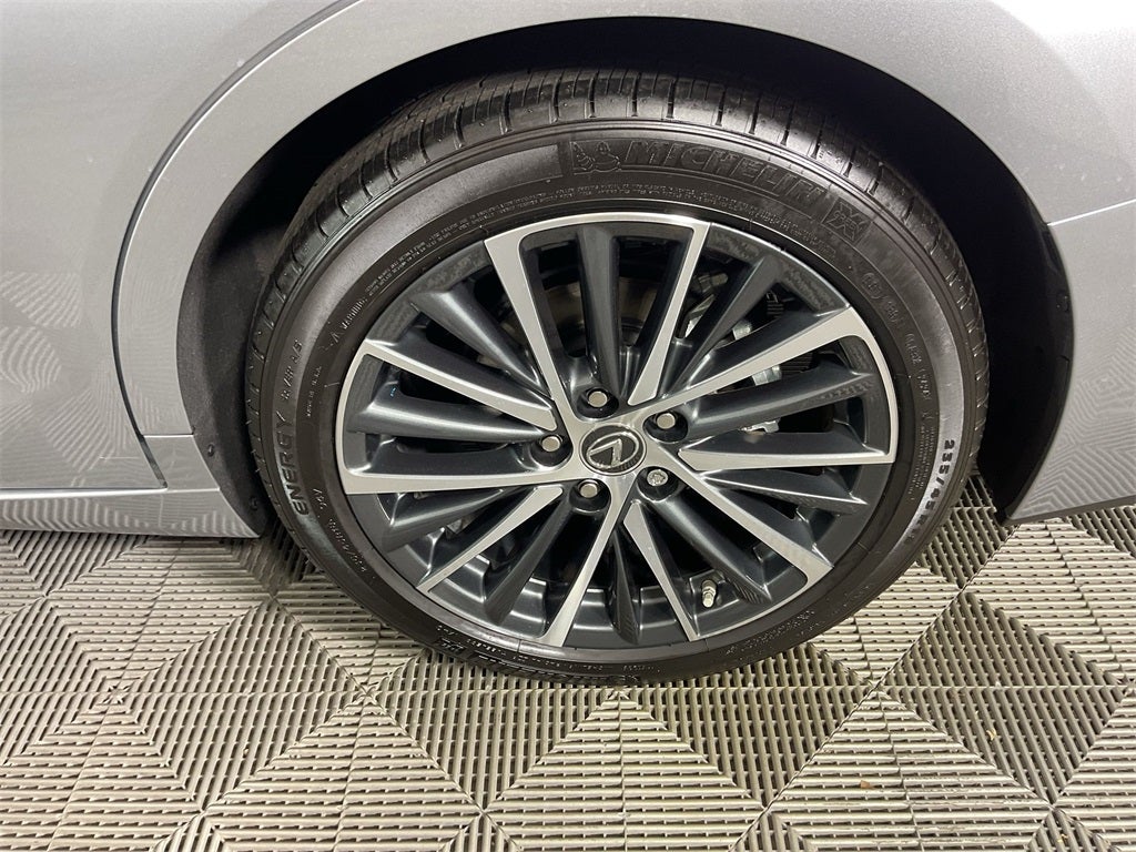 2025 Lexus ES 350 Premium