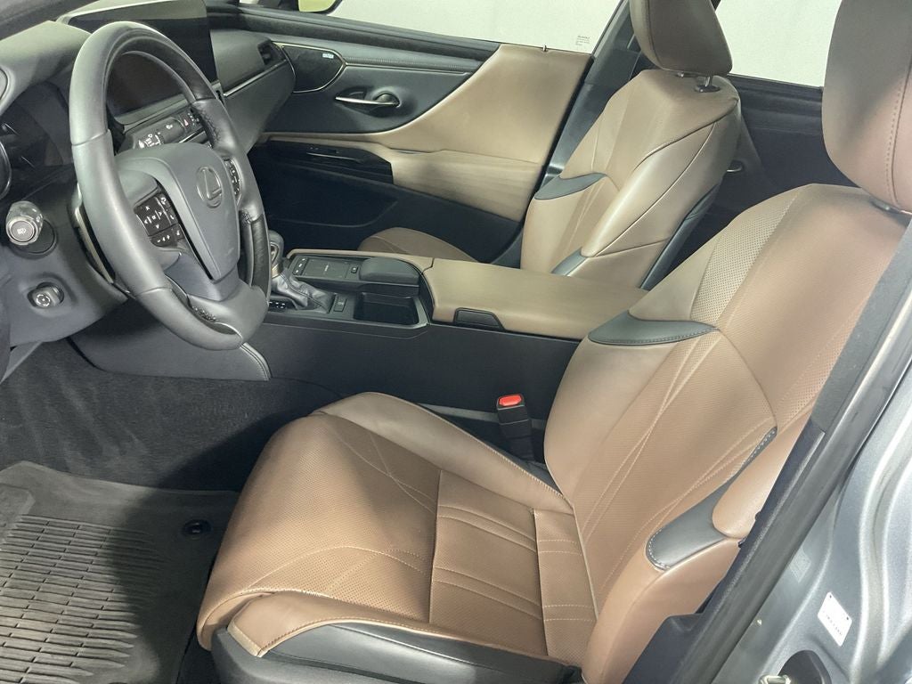 2022 Lexus ES 350 Ultra Luxury