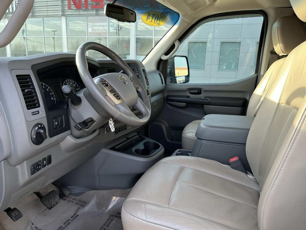 2014 Nissan NV SL