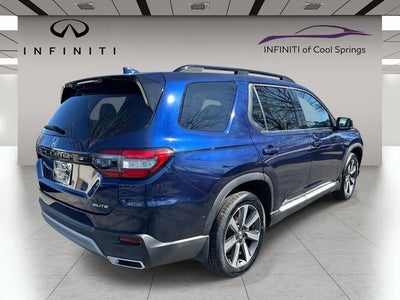 2023 Honda Pilot Elite