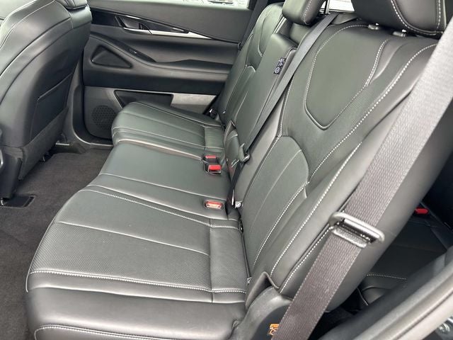 2025 INFINITI QX60 PURE