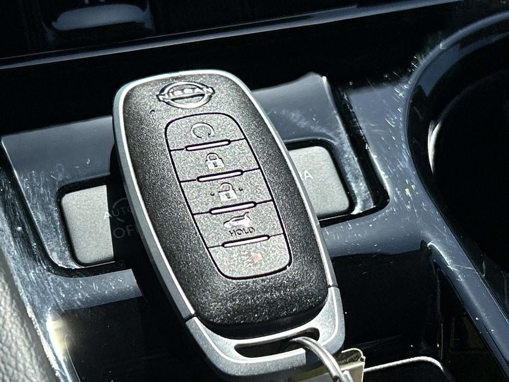 2025 Nissan Murano SV