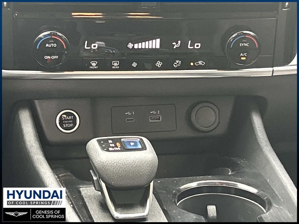 2022 Nissan Rogue SV