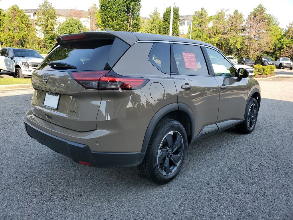 2025 Nissan Rogue SV