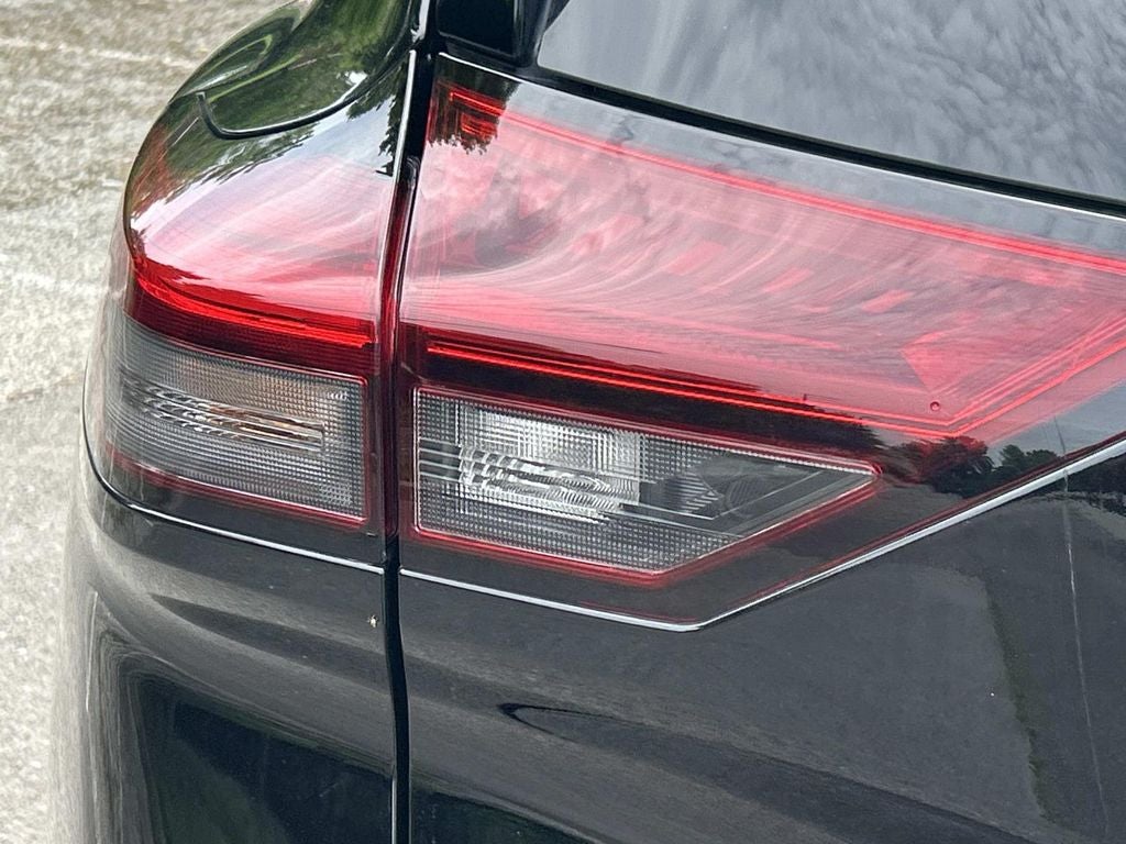 2023 Nissan Rogue SL Premium