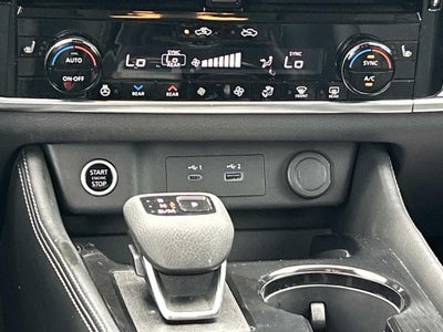 2023 Nissan Rogue SL Premium