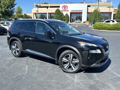 2023 Nissan Rogue SL
