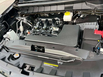 2025 Nissan Pathfinder S