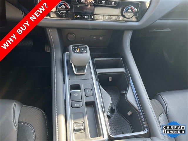 2024 Nissan Pathfinder SL