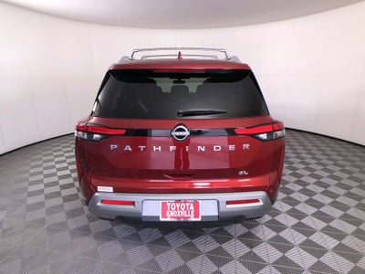 2022 Nissan Pathfinder SL