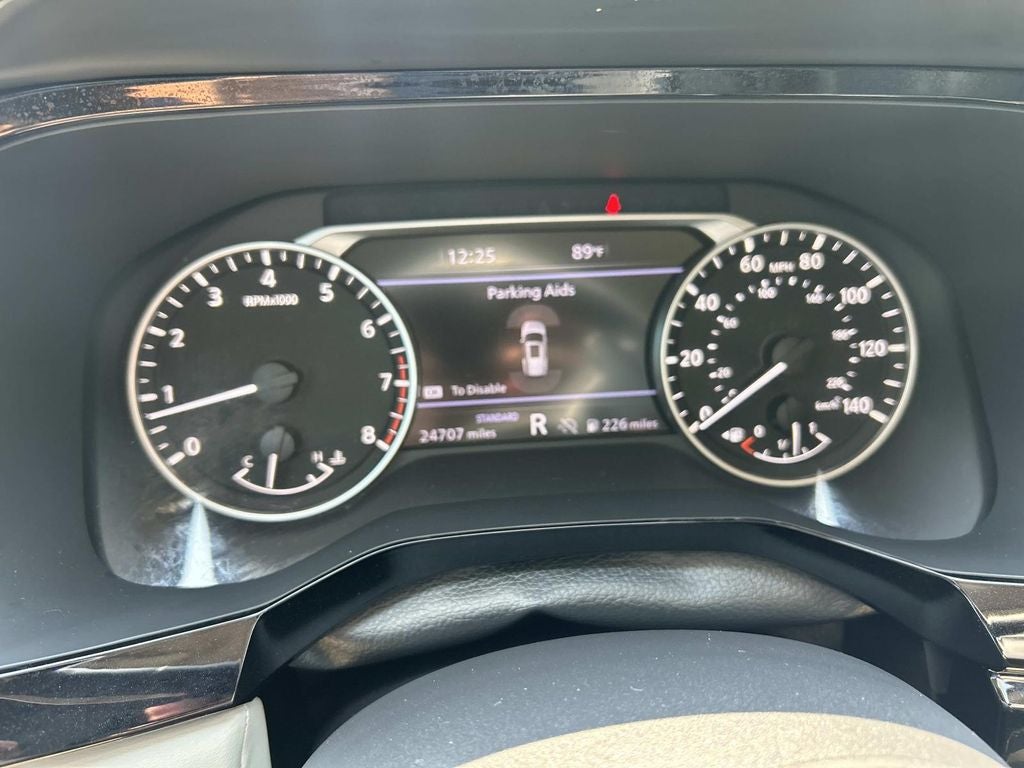 2024 Nissan Pathfinder SL