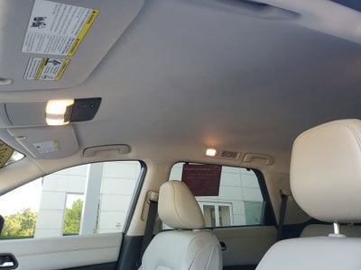 2023 Nissan Pathfinder SL