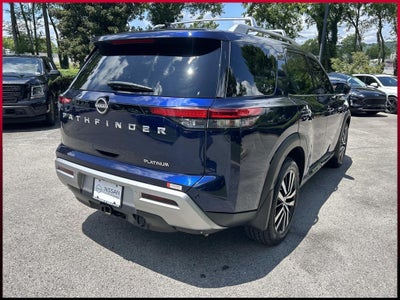 2023 Nissan Pathfinder Platinum