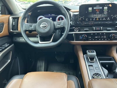 2024 Nissan Pathfinder Platinum